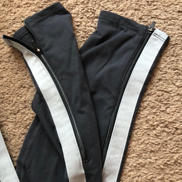 Athleta Gray Running Tights Size Small - Picture 4 of 8